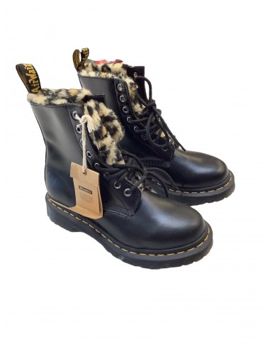 Boots Combat By Dr Martens  Size: 6 ou a consommer sur place