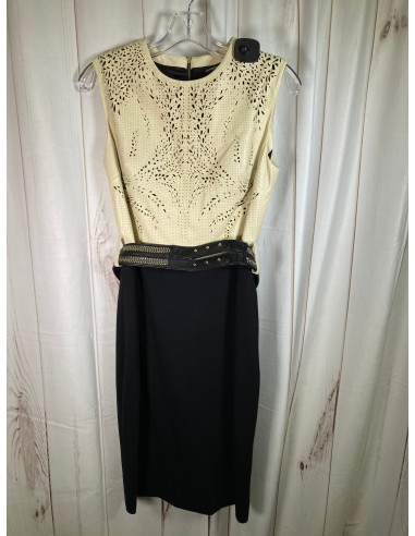 Black & Cream Dress Designer Clothes Mentor, Size M est présent 