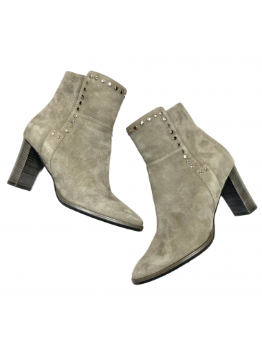 Grey Boots Luxury Designer By Jimmy Choo, Size: 8.5 s'inspire de l'anatomie humaine