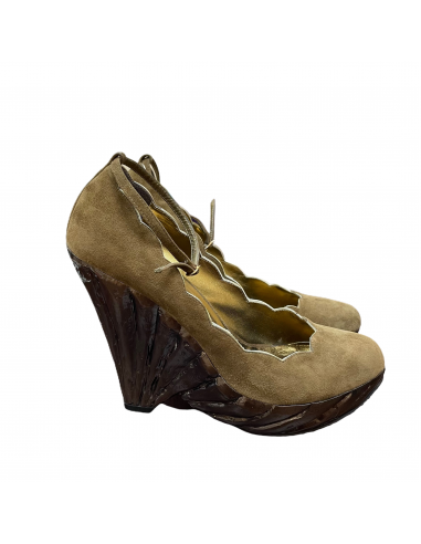 Brown Shoes Heels Wedge By Giuseppe Zanotti, Size: 9 s'inspire de l'anatomie humaine