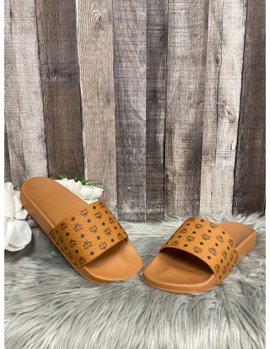 Brown Sandals Luxury Designer Mcm, Size 10 En savoir plus