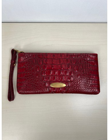 Wristlet Designer By Brahmin  Size: Large français