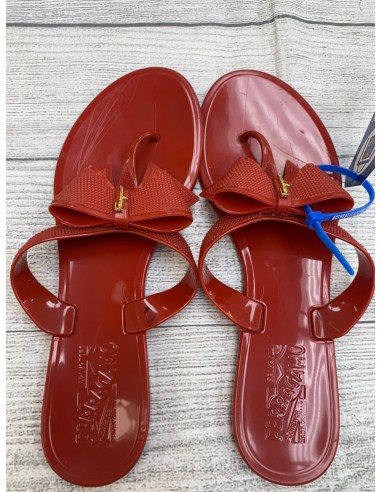 Red Sandals Flip Flops Ferragamo, Size 8 de technologie